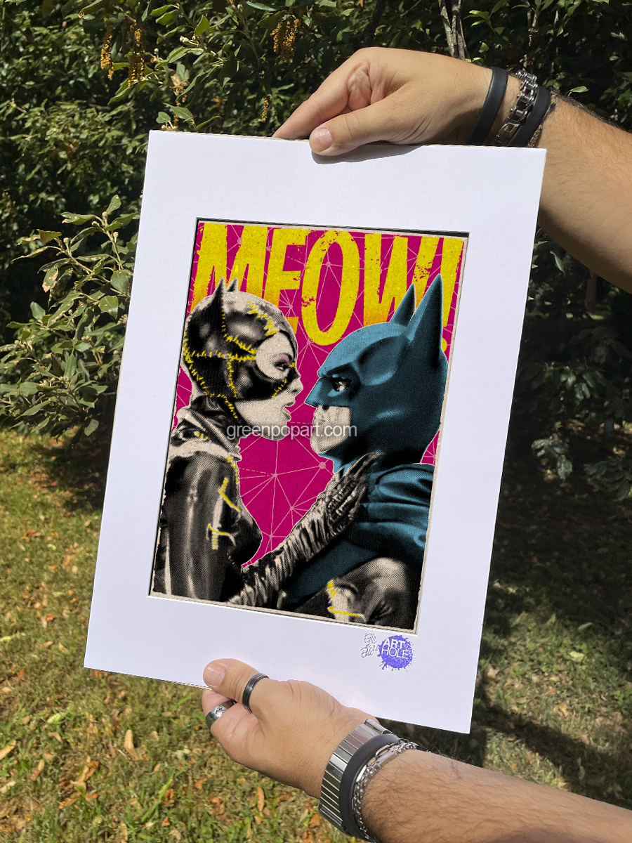 Batman Catwoman Kiss - Original Pop-Art printed on 100% recycled paper. 90s Cult Movie, Batman Returns, Tim Burton, Michelle Pfeiffer, Love